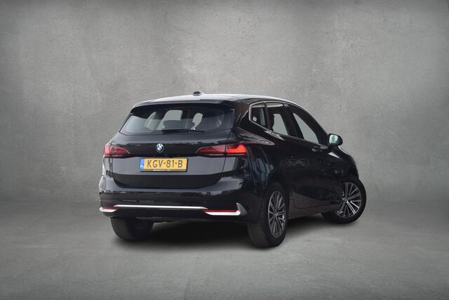 BMW 2-SERIE Active Tourer 218i | Leer | Camera | Apple CarPlay