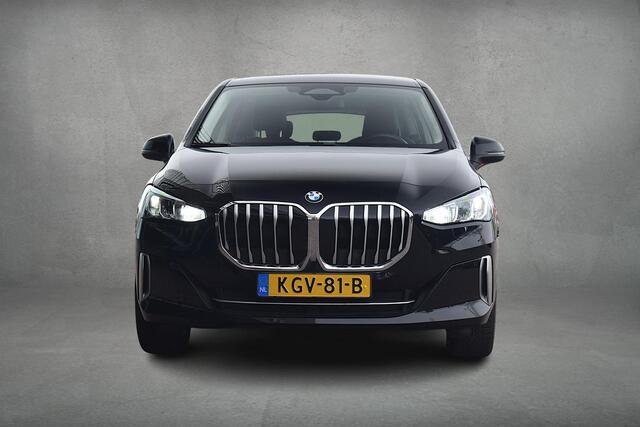 BMW 2-SERIE Active Tourer 218i | Leer | Camera | Apple CarPlay