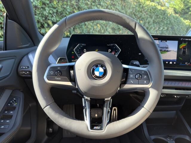 BMW 2-SERIE Gran Coupé 220 | M-Sport Pro | 19'' | Stuur + Stoelverw. | Camera | Getint Glas