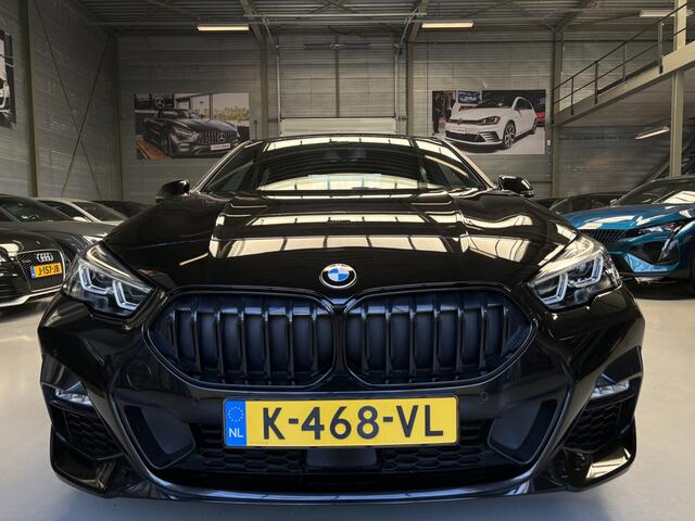 BMW 2-SERIE Gran Coupé 218i High Executive Cruise, Led, Navi, M-Sport