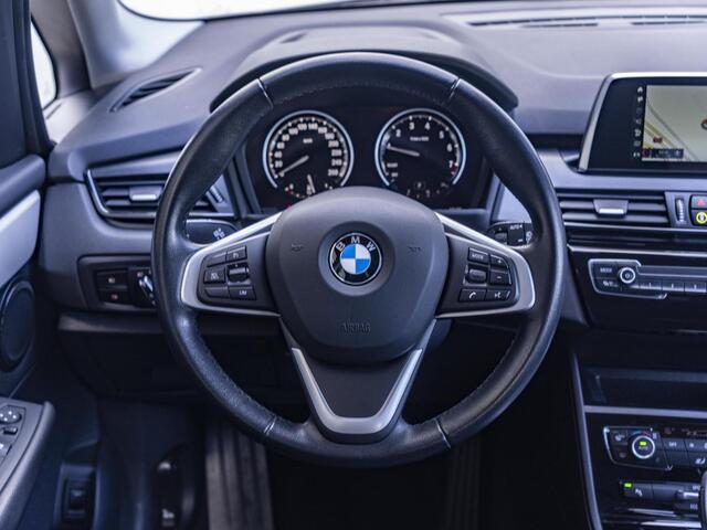 BMW 2-SERIE Active Tourer 218i | Executive | Parking Pack | Cruise Control | Achteruitrijcamera | Trekhaak