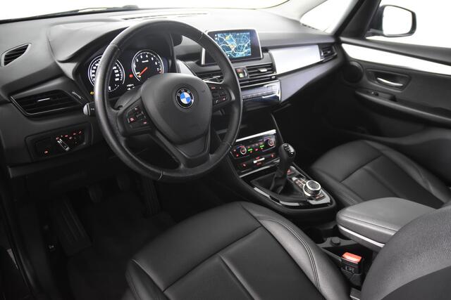 BMW 2-SERIE Active Tourer 216i *1ste Eigenaar*Leer*Trekhaak*Navigatie*
