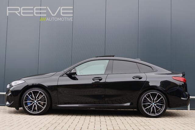 BMW 2-SERIE Gran Coupé M235i xDrive High Executive 306pk | Pano | ACC | Harman Kardon | Head-up Display | Keyless | 19 Inch | Stoelverwarming | Elektr. verst. stoelen | M-Sport Plus