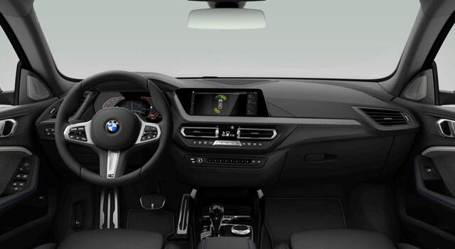 BMW 2-SERIE Gran Coupé 218i M-Sport | Panoramadak | Harman Kardon