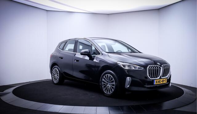 BMW 2-SERIE Active Tourer 218iA LUXURY Line FULL LED | LEDER | CAMERA | CARPLAY | NAVI | ELEK KLEP | PDC V+A | LMV
