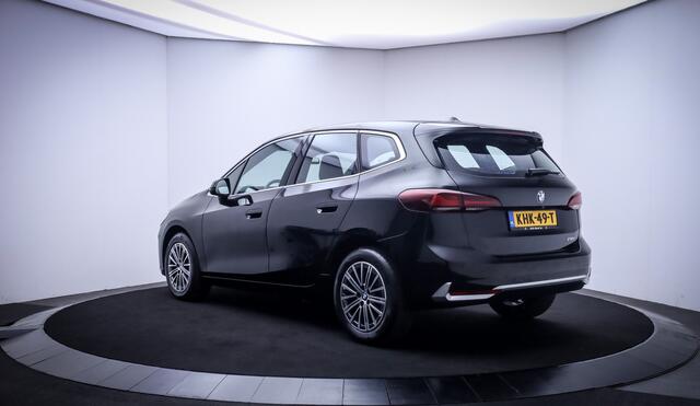 BMW 2-SERIE Active Tourer 218iA LUXURY Line FULL LED | LEDER | CAMERA | CARPLAY | NAVI | ELEK KLEP | PDC V+A | LMV