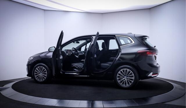 BMW 2-SERIE Active Tourer 218iA LUXURY Line FULL LED | LEDER | CAMERA | CARPLAY | NAVI | ELEK KLEP | PDC V+A | LMV