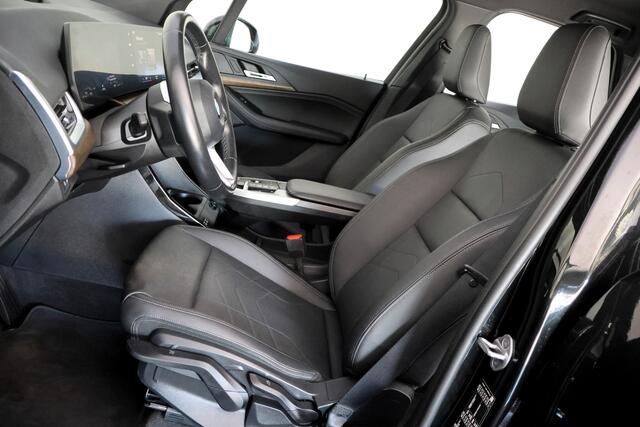 BMW 2-SERIE Active Tourer 218iA LUXURY Line FULL LED | LEDER | CAMERA | CARPLAY | NAVI | ELEK KLEP | PDC V+A | LMV