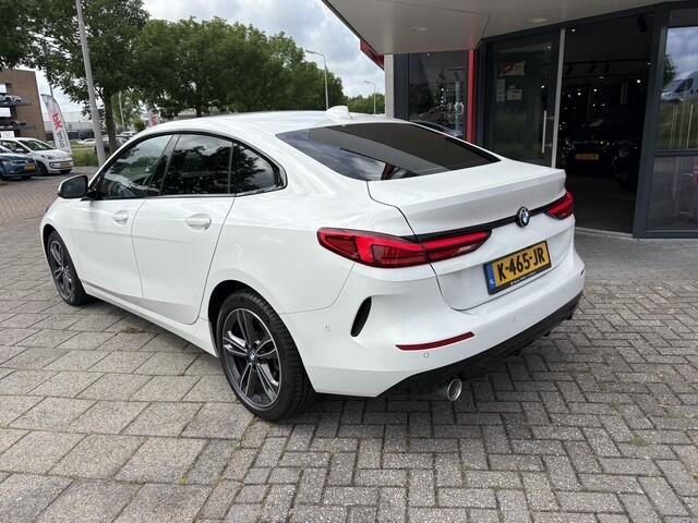 BMW 2-SERIE Gran Coupé 218i Executive Edition | Navi | M-Pakket | Camera | 105.946 km Dealeronderhouden