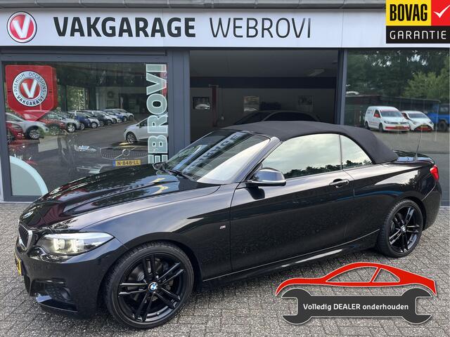 BMW 2-SERIE Cabrio 220i M-Sport High Executive 1e Eign.