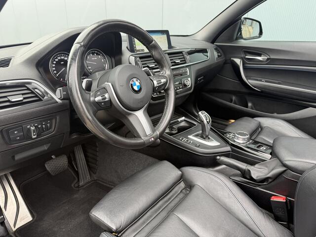 BMW 2-SERIE Cabrio 220i High Executive Automaat M-Pakket/Camera.