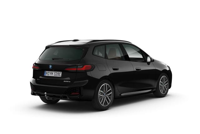 BMW 2-SERIE Active Tourer 225e xDrive | M Sportpakket | Premium Pack | Travel Pack | Trekhaak