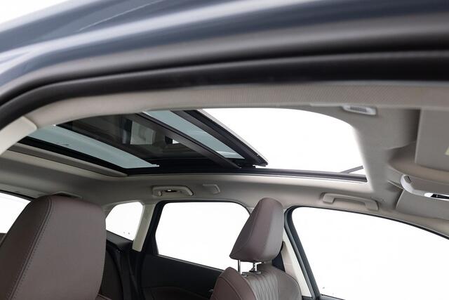 BMW 2-SERIE Active Tourer 225e xDrive | PANORAMADAK | LEDER | Full LED | PHEV .