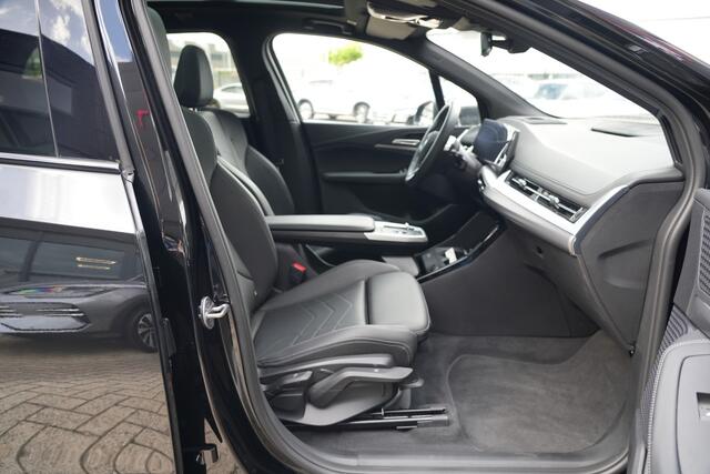 BMW 2-SERIE Active Tourer 225e xDrive M Sport 245pk Panoramadak/Navigatie/360Camera