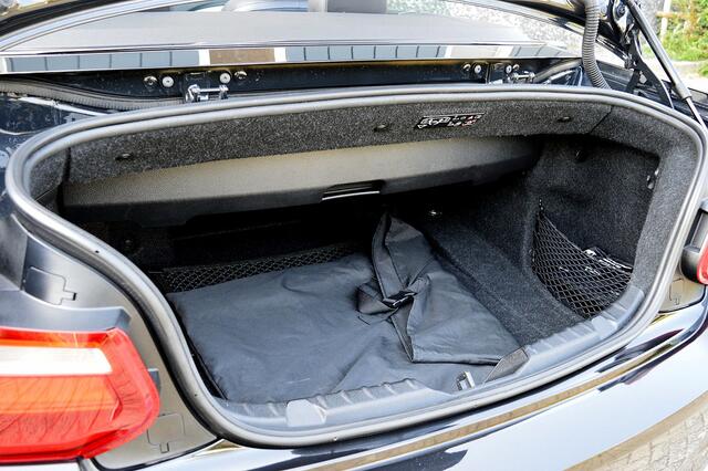 BMW 2-SERIE Cabrio M240i xDrive M-Sport High Executive Rijklaarprijs-Garantie Navigatie Led Leder sport interieur Camera Memory Stoelen