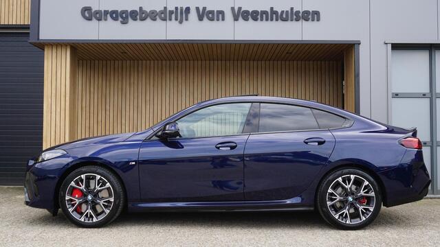 BMW 2-SERIE Gran Coupé 220 M-Sport Pro Pano.Dak H&K HUD 18inch LM Mokka Leder 360-View *Tansanit Blau* 1e Eigenaar *NL auto*