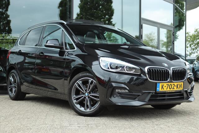 BMW 2-SERIE ACTIVE TOURER 218i HIGH EXECUTIVE ED. AUT. | PANO | HUD | CAMERA | LED | LEDER | NAVI