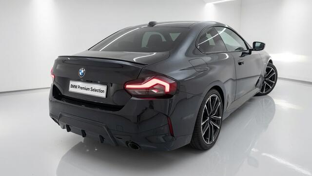 BMW 2-SERIE Coupé 220i M-Sport Pro | Schuifdak | Harman Kardon | Active Cruise Control | Leder |