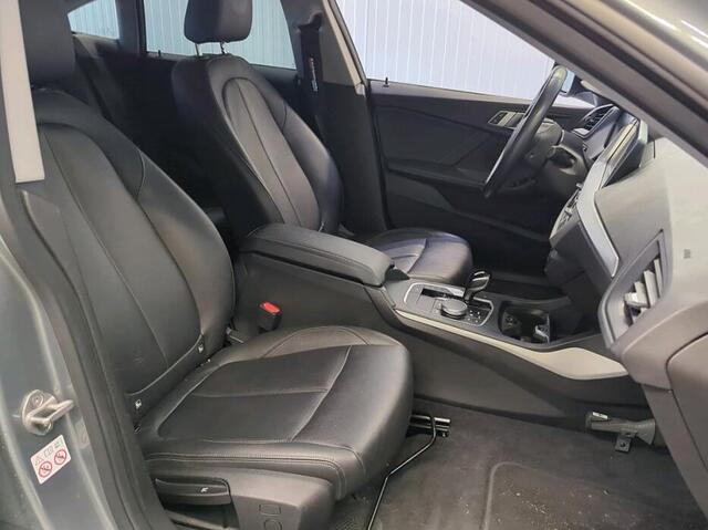 BMW 2-SERIE Gran Coupé 218i Business Edition Plus 1e-Eig. & Keurig-Onderh. BOVAG-Garantie. NL-Auto.
