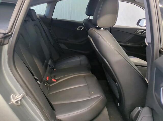 BMW 2-SERIE Gran Coupé 218i Business Edition Plus 1e-Eig. & Keurig-Onderh. BOVAG-Garantie. NL-Auto.