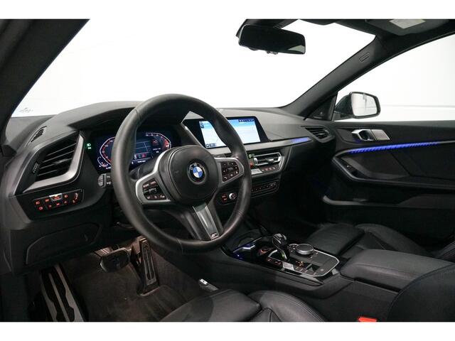 BMW 2-SERIE Gran Coupé 218i M-Sport | Panoramadak | Harman Kardon