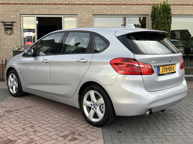 BMW 2-SERIE Active Tourer 225xe | HUD | Nieuwe grotere accu | Navi