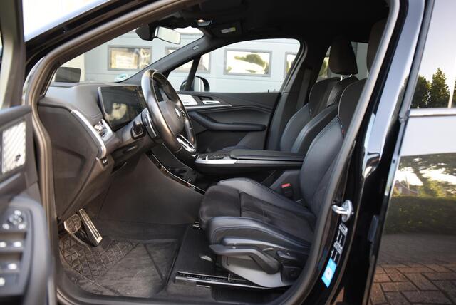 BMW 2-SERIE Active Tourer 223i M Sport - Trekhaak - Massage 360 graden camera