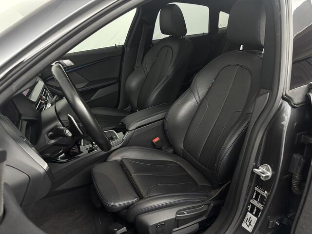 BMW 2-SERIE Coupé 220i High Executive Edition | M-Sport | Audio Pack | Leder |