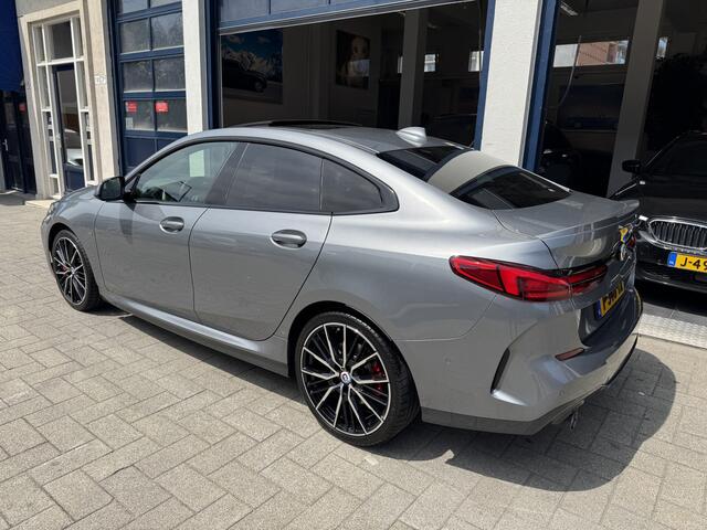 BMW 2-SERIE Gran Coupé 218i M SPORT Edition. NL AUTO.FULL OPTIONS.
