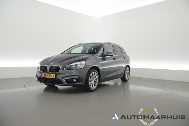BMW 2-SERIE Active Tourer 218i Luxury High Ex. | Rijklaar! | Orig. NL | Trekhaak | HUD | Memory | Camera+PDC | Stoelverw. | Leder | Nav | Cruise | Keyless | LED | 17'' V