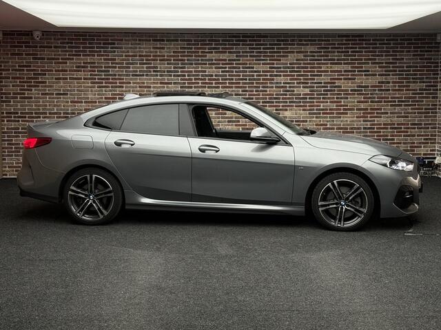 BMW 2-SERIE Gran Coupé 220i