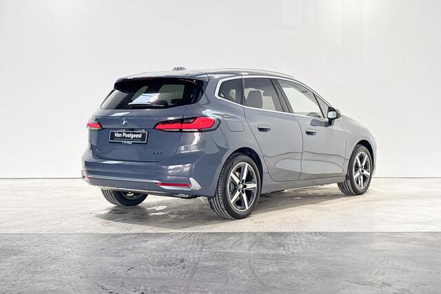 BMW 2-SERIE Active Tourer 225e xDrive | Luxury Line | Premium Pack | Comfort Pack | Travel Pack | Trekhaak