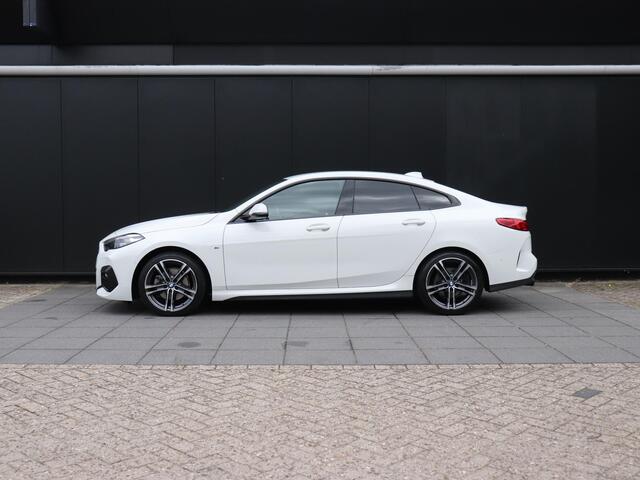 BMW 2-SERIE Gran Coupé 218i Business Edition | M SPORT | CAMERA | CRUISE | NAVI | APPLE CARPLAY |