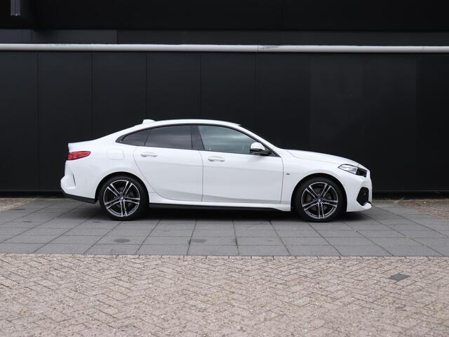BMW 2-SERIE Gran Coupé 218i Business Edition | M SPORT | CAMERA | CRUISE | NAVI | APPLE CARPLAY |