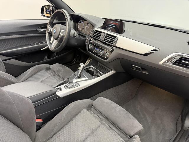 BMW 2-SERIE Cabrio 218i High Executive Automaat | M pakket | Stoel verw |
