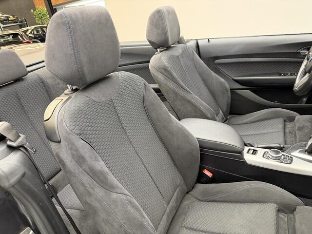 BMW 2-SERIE Cabrio 218i High Executive Automaat | M pakket | Stoel verw |