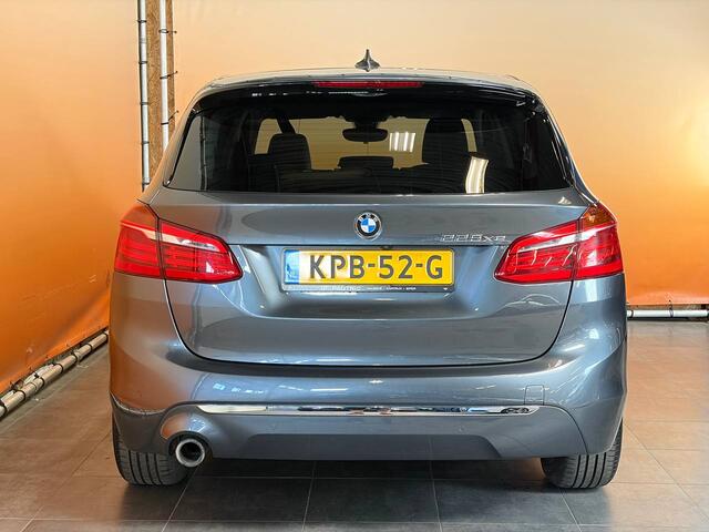 BMW 2-SERIE Active Tourer 225xe iPerformance High Executive leer | sportint | schuifd | head up | camera | led