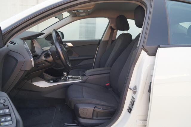 BMW 2-SERIE Gran Coupé 218i 136pk Automaat Business Edition -LED-ECC-PDC-DAB-