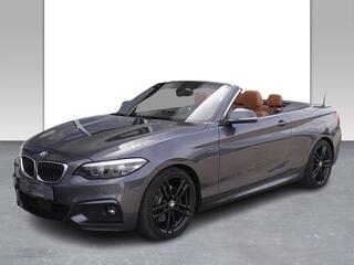 bmw-2-serie-cabrio-230ia-m-sport-**