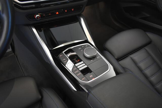 BMW 2-SERIE Coupé PanoDak Camera M-sport Stoelverwarming 218i
