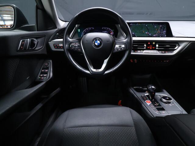 BMW 2-SERIE Gran Coupé 218i Executive Edition [APPLE CARPLAY, ANDROID, BOSE AUDIO, LED, PDC V+A, CRUISE CONTROL, NAVIGATIE, CLIMATE CONTROL, NIEUWSTAAT]