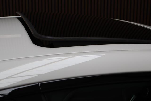 BMW 2-SERIE Coupé 220i Panoramadak | M-Sport | B.T.W. | HIFI