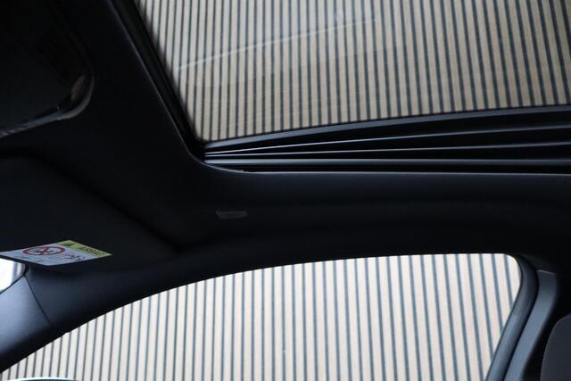 BMW 2-SERIE Coupé 220i Panoramadak | M-Sport | B.T.W. | HIFI