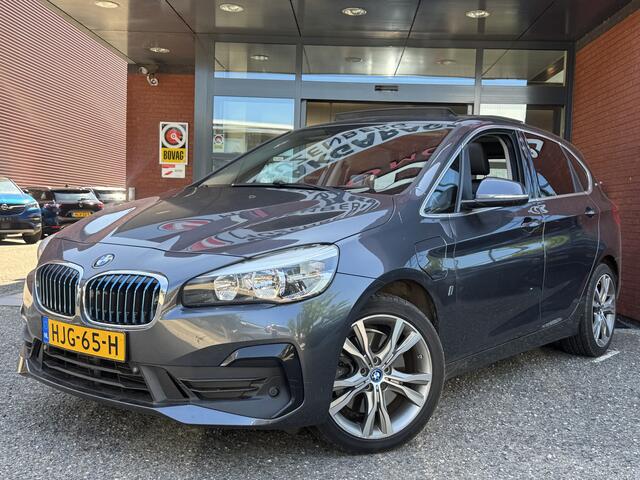 BMW 2-SERIE Active Tourer 225xe iPerformance Executive // NAVI // CAMERA // HEAD UP DISPLAY // PANO SCHUIF-KANTEL DAK // CLIMA // CRUISE // STOELVERWARMING //