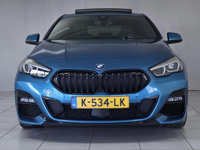 BMW 2-SERIE Gran Coupé 220i Executive Edition M Sport | Apple-Android | Schuif-Kanteldak | Dealeronderhouden