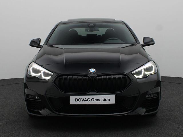 BMW 2-SERIE Gran Coupé 218i High Executive | M Sportpakket | Stuurwielrand verwarmd | Panoramadak | 18''