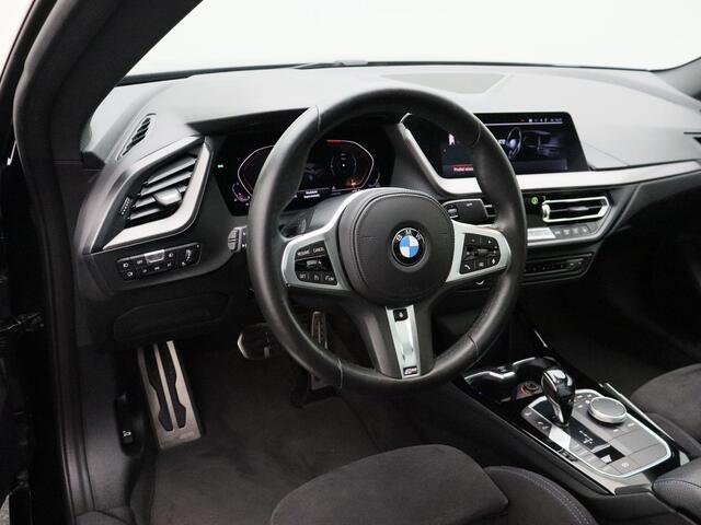 BMW 2-SERIE Gran Coupé 218i High Executive | M Sportpakket | Stuurwielrand verwarmd | Panoramadak | 18''