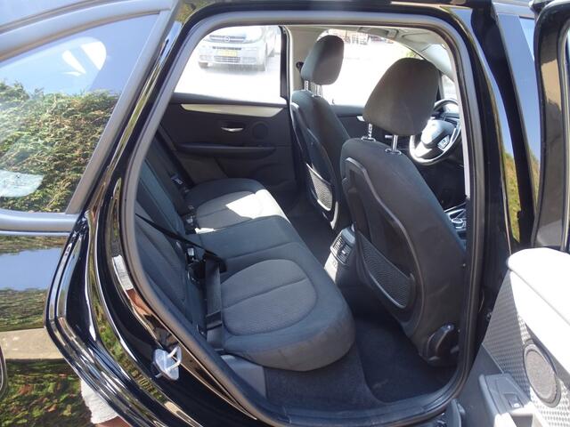 BMW 2-SERIE 225XE IP SAPHIR ED. Cruise-Blth-ECC-Navi-Trekhaak