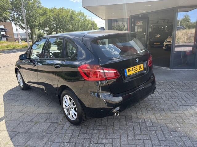 BMW 2-SERIE Active Tourer 220i High Executive | Navi | Cruise | Camera | 100.204 km Dealeronderhouden