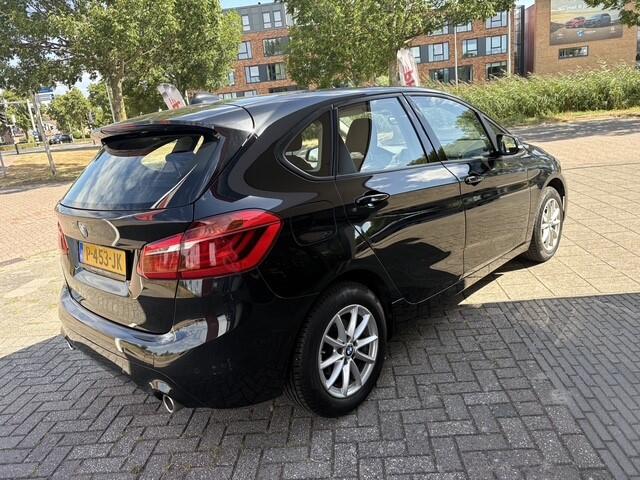 BMW 2-SERIE Active Tourer 220i High Executive | Navi | Cruise | Camera | 100.204 km Dealeronderhouden
